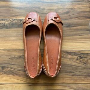 Timberland brown leather flats 8.5
